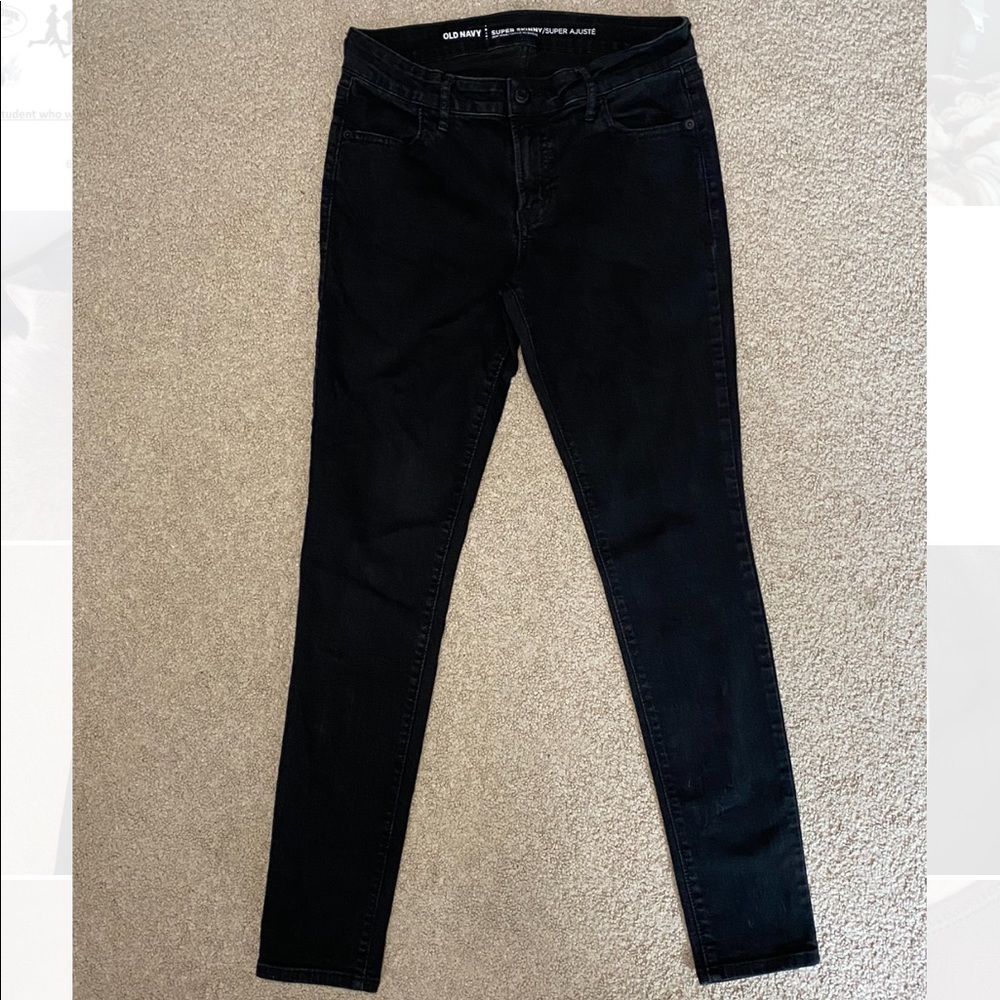 Old Navy super skinny jeans mid-rise